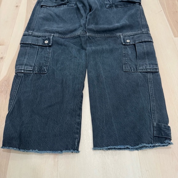 Free People We The Free Marx Slouchy Cargo Jeans Baggy Women's 26 Cut Raw Hem - Picture 3 of 16